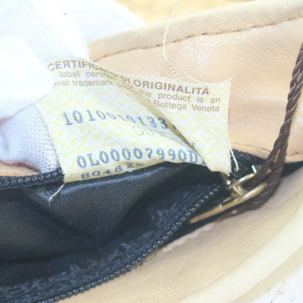 Bottega Veneta Ivory Beige Intrecciato Woven Leather Shoulder Bag 1BV912K